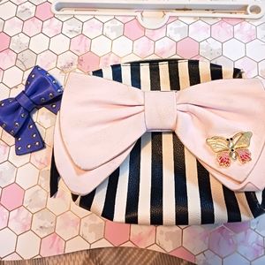 Betsey Johnson cosmetic bag